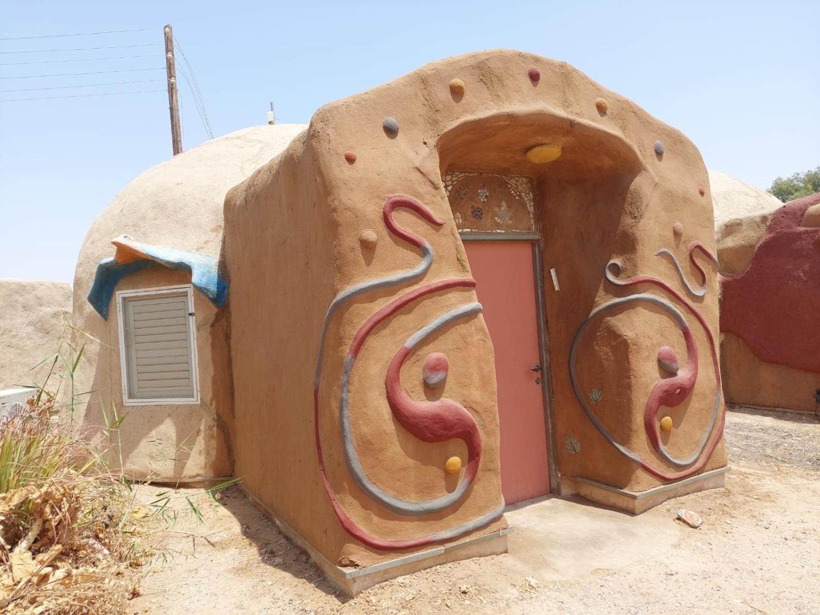 Отель Kibbutz Lotan Eco-Campus Экстерьер фото