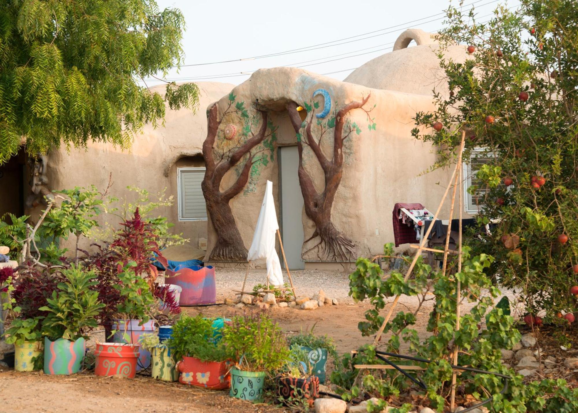 Отель Kibbutz Lotan Eco-Campus Экстерьер фото