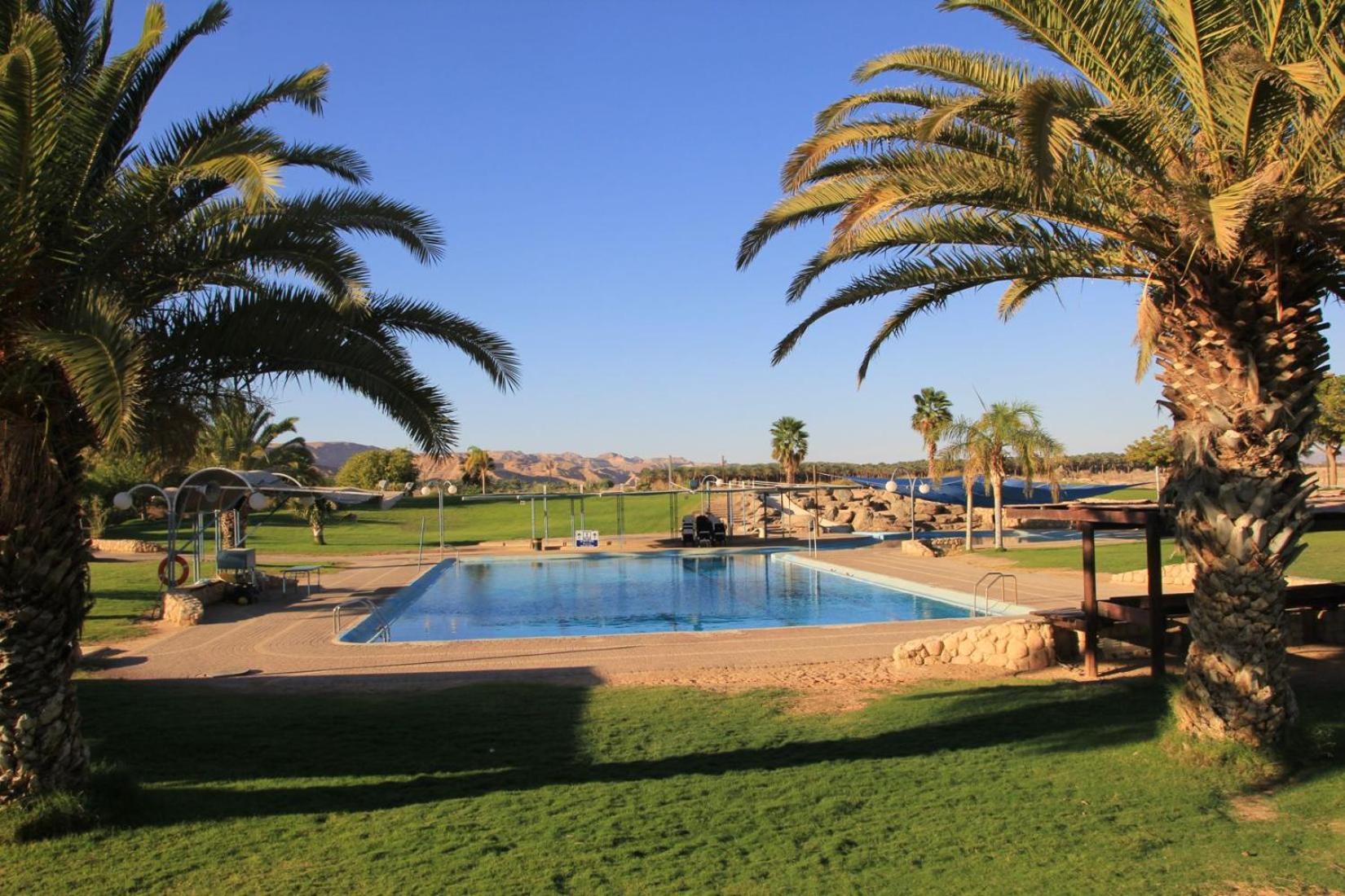 Отель Kibbutz Lotan Eco-Campus Экстерьер фото